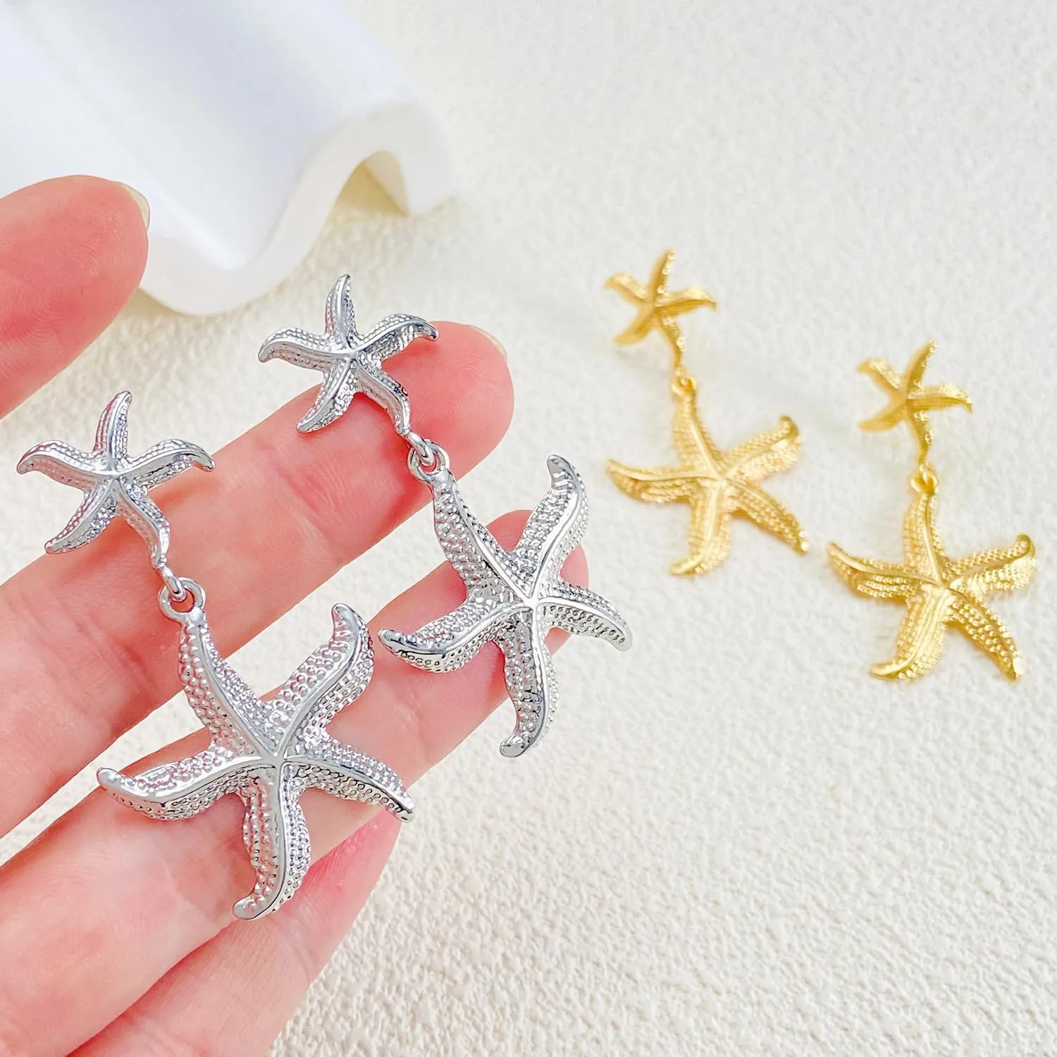 14K Gold Plated Starfish Statement Earrings for Women Gold Seashell Starfish Pearl Pendant Earring Ocean-Themed Dangling Earrings