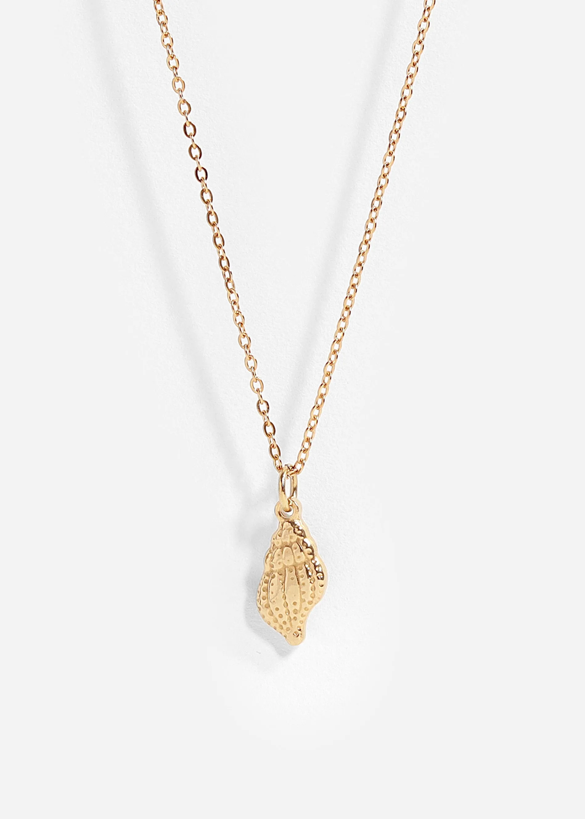 18K Gold PVD Stainless Steel Conch Seashell Charm / PDL0098
