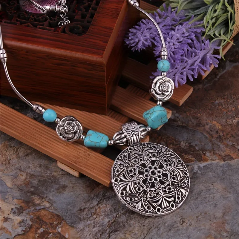 Boho Chic Turquoise Pendant Necklace for Women  Perfect Gift