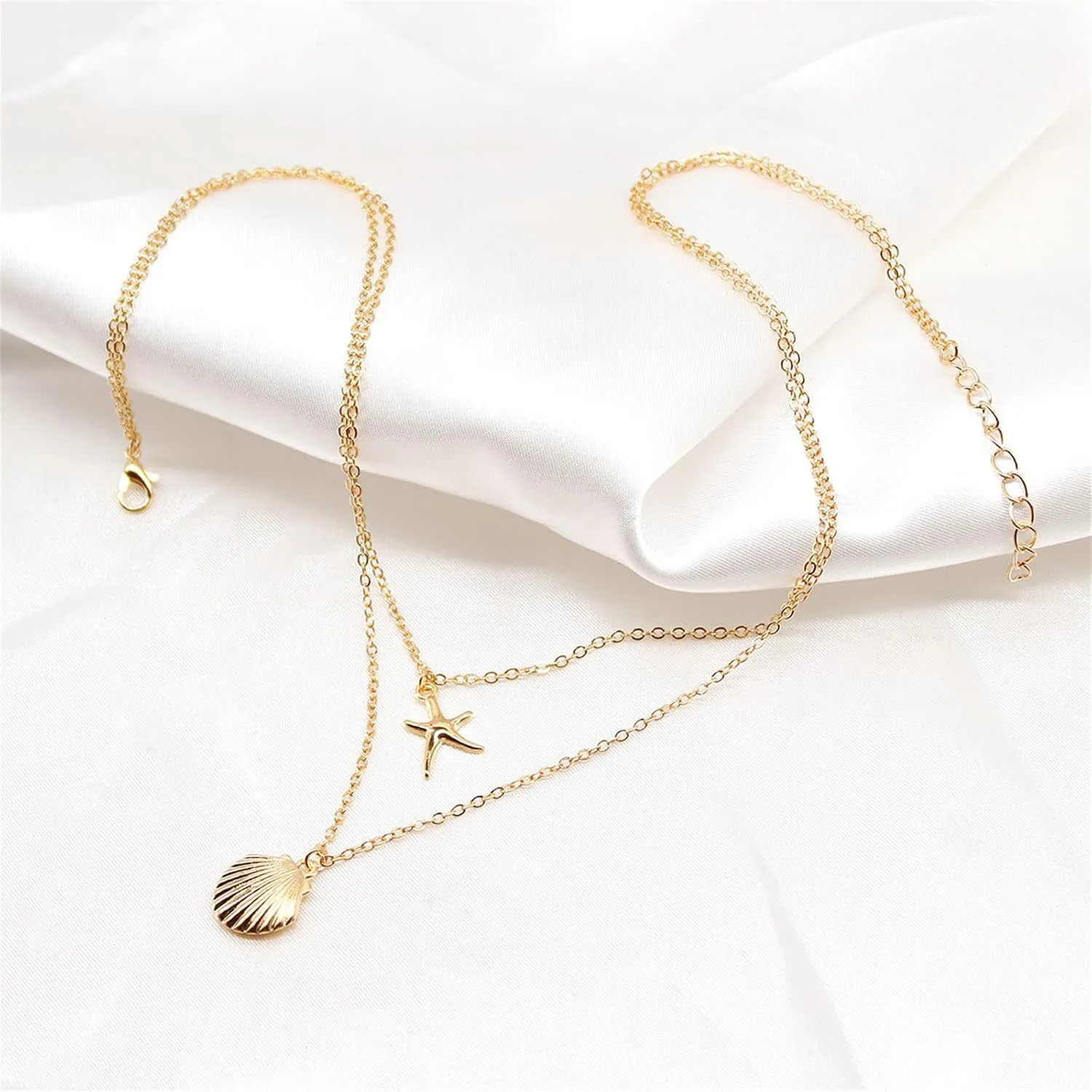 Boho Starfish Seashell Layered Necklace Gold Silver Plated Dainty Charm Double Layer Sea Shell Lucky Stars Ocean Animal Chain Necklace for Women Hawaiian Summer Beach Vacation Trendy Jewelry Gifts