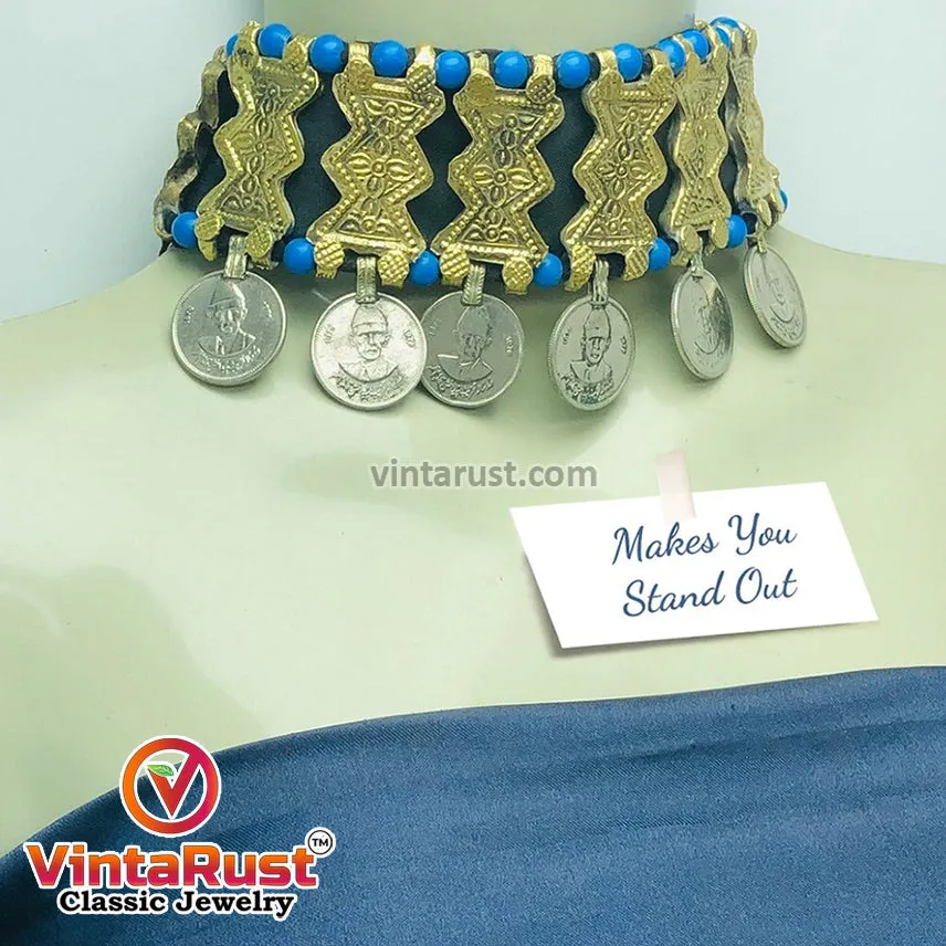 Choker Necklace With Golden Metal Motifs and Turquoise Beads