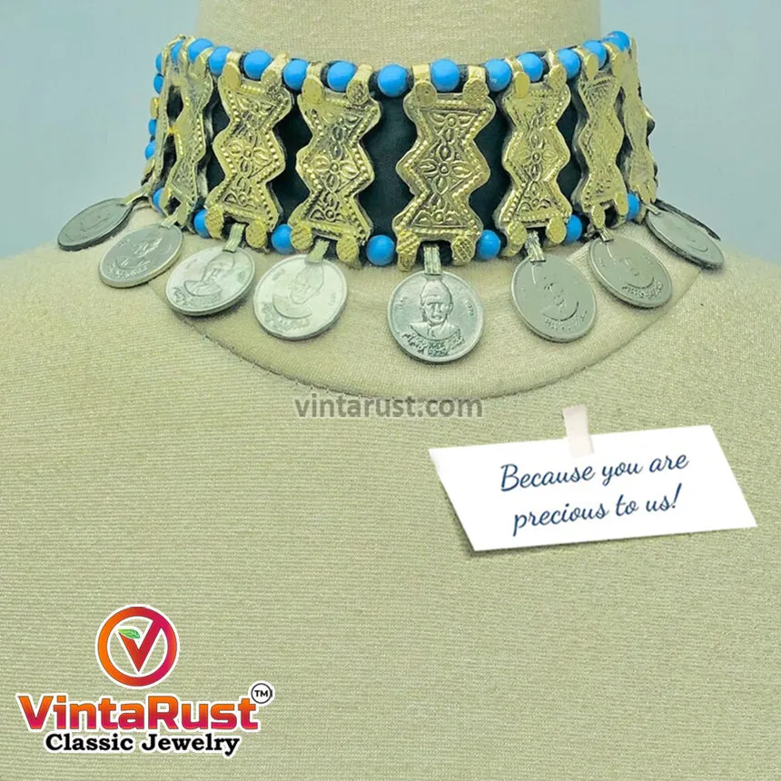 Choker Necklace With Golden Metal Motifs and Turquoise Beads