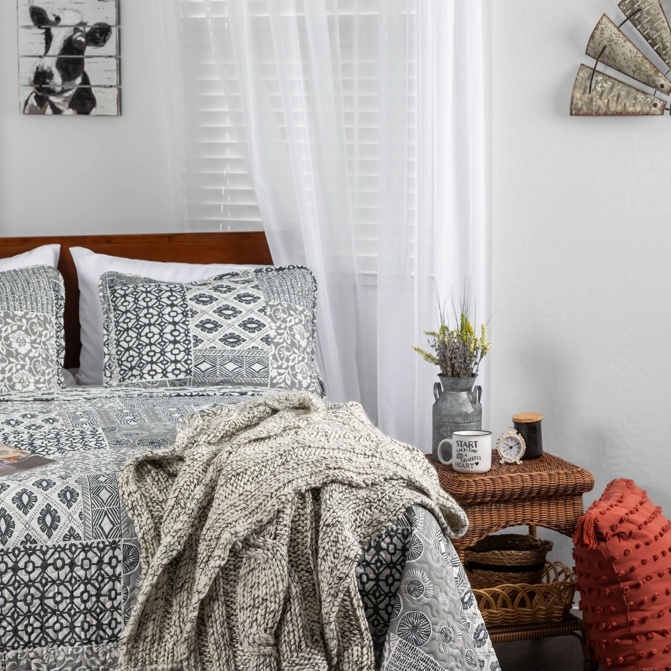 Global Patchwork Quilt Set