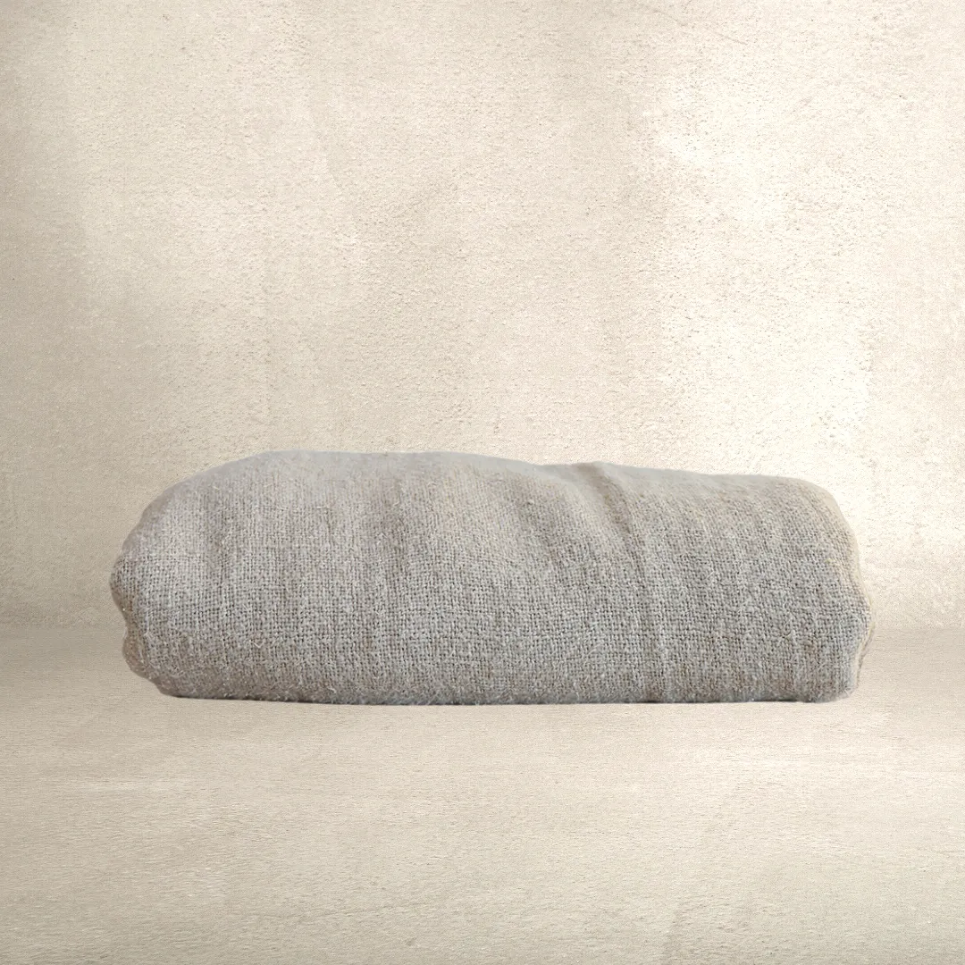 HEAVYWEIGHT LINEN BED COVER