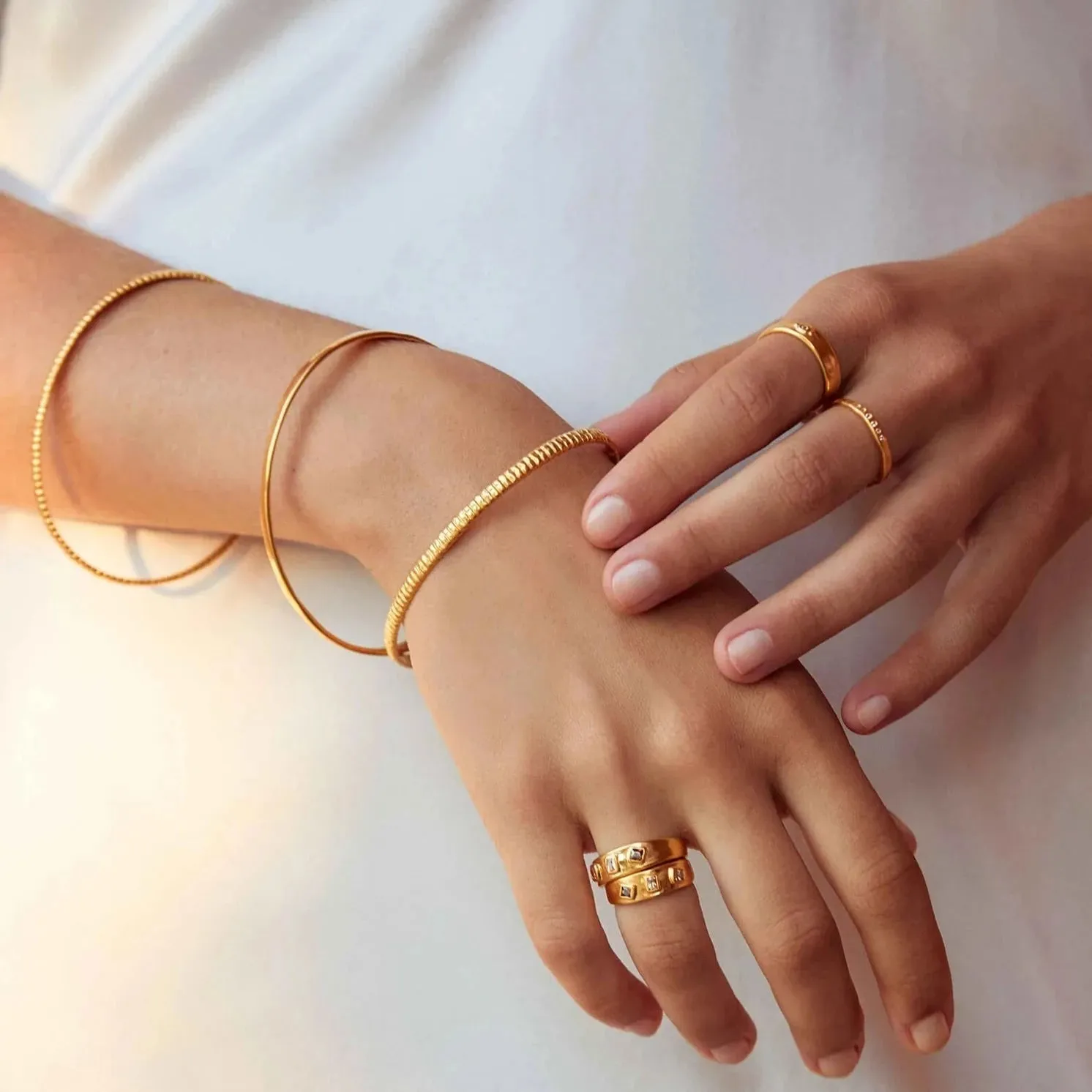 Kirstin Ash Cisco Bangle, Gold