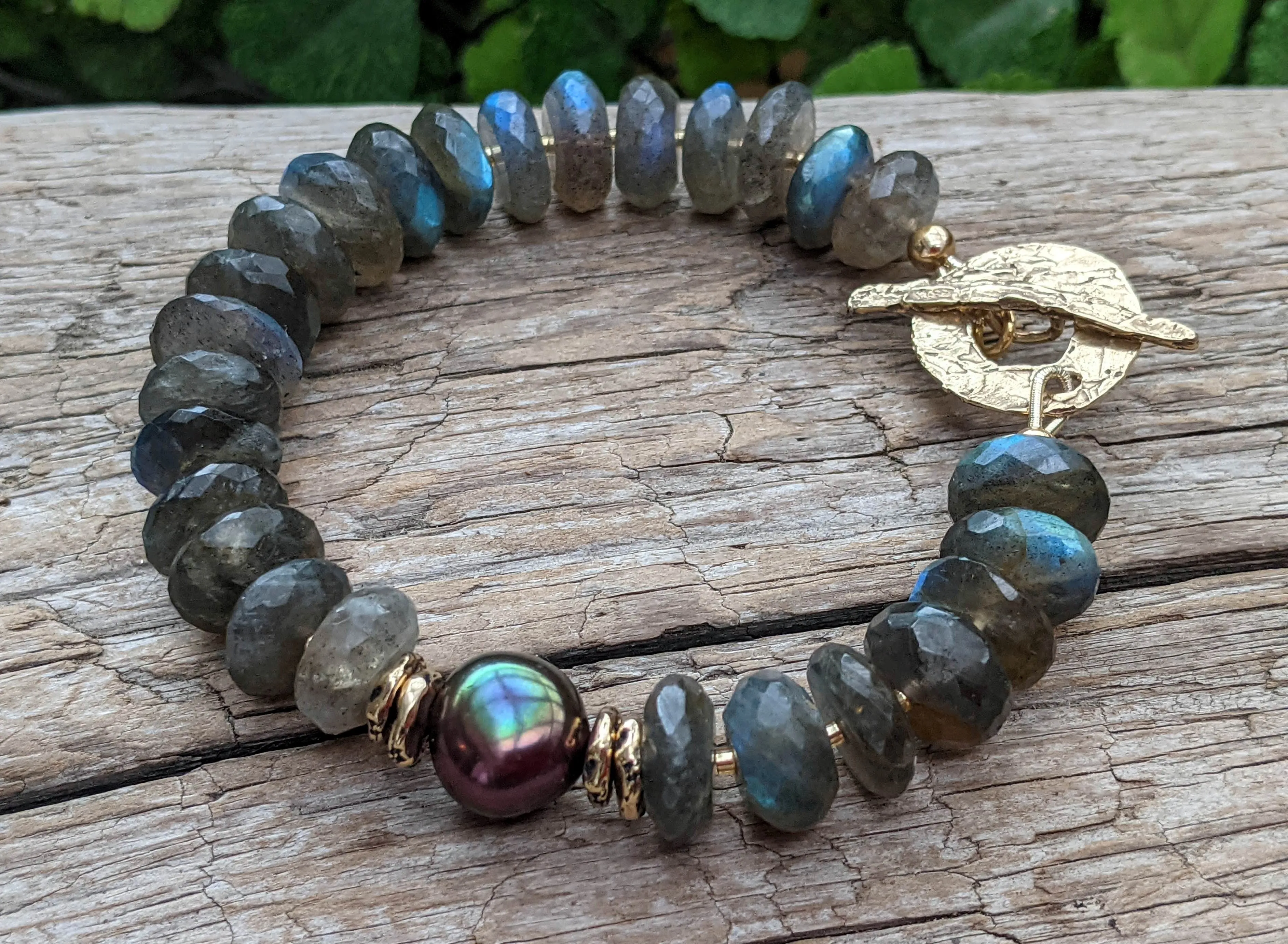 Labradorite & Black Pearl Bracelet