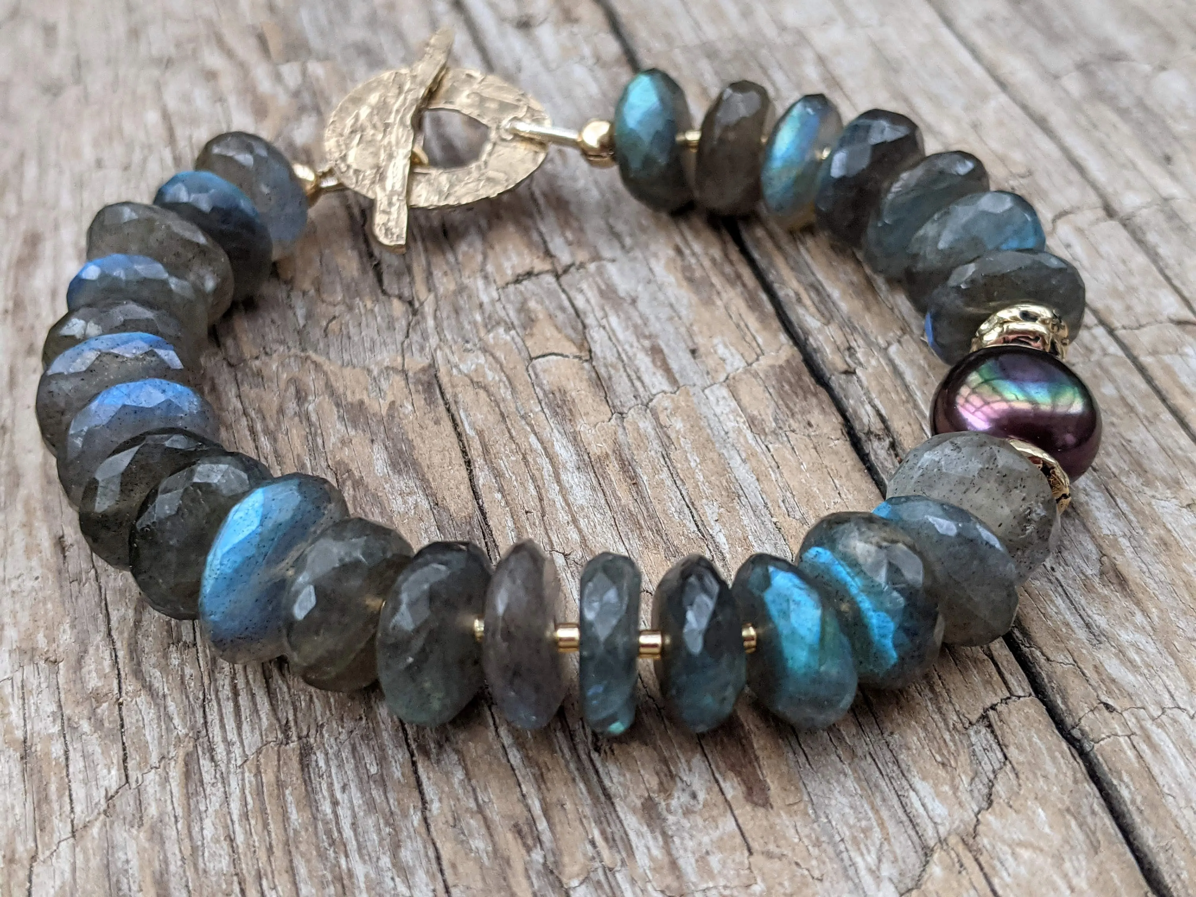 Labradorite & Black Pearl Bracelet