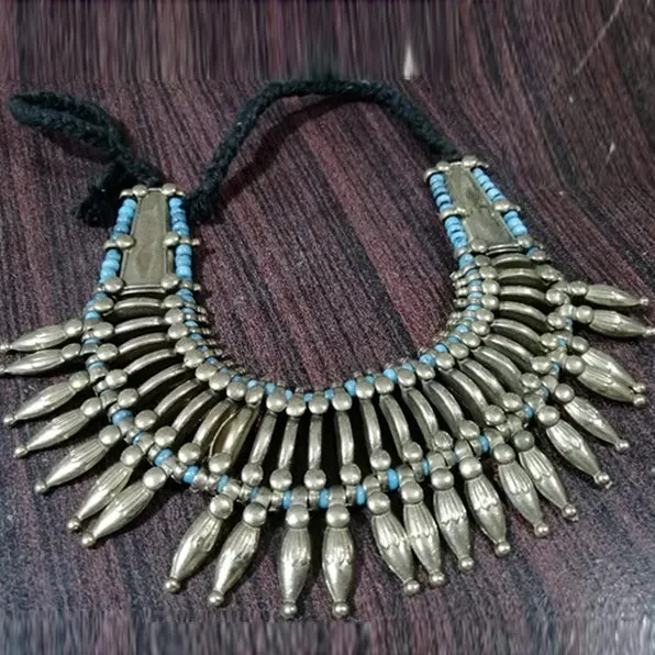 Metal Spikes With Beads Choker Necklace