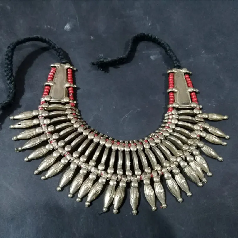 Metal Spikes With Beads Choker Necklace