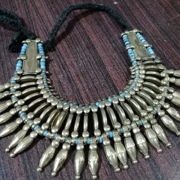 Metal Spikes With Beads Choker Necklace