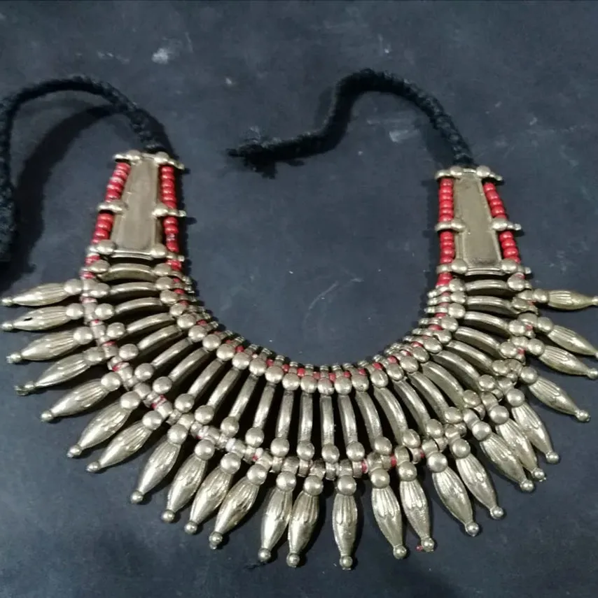 Metal Spikes With Beads Choker Necklace
