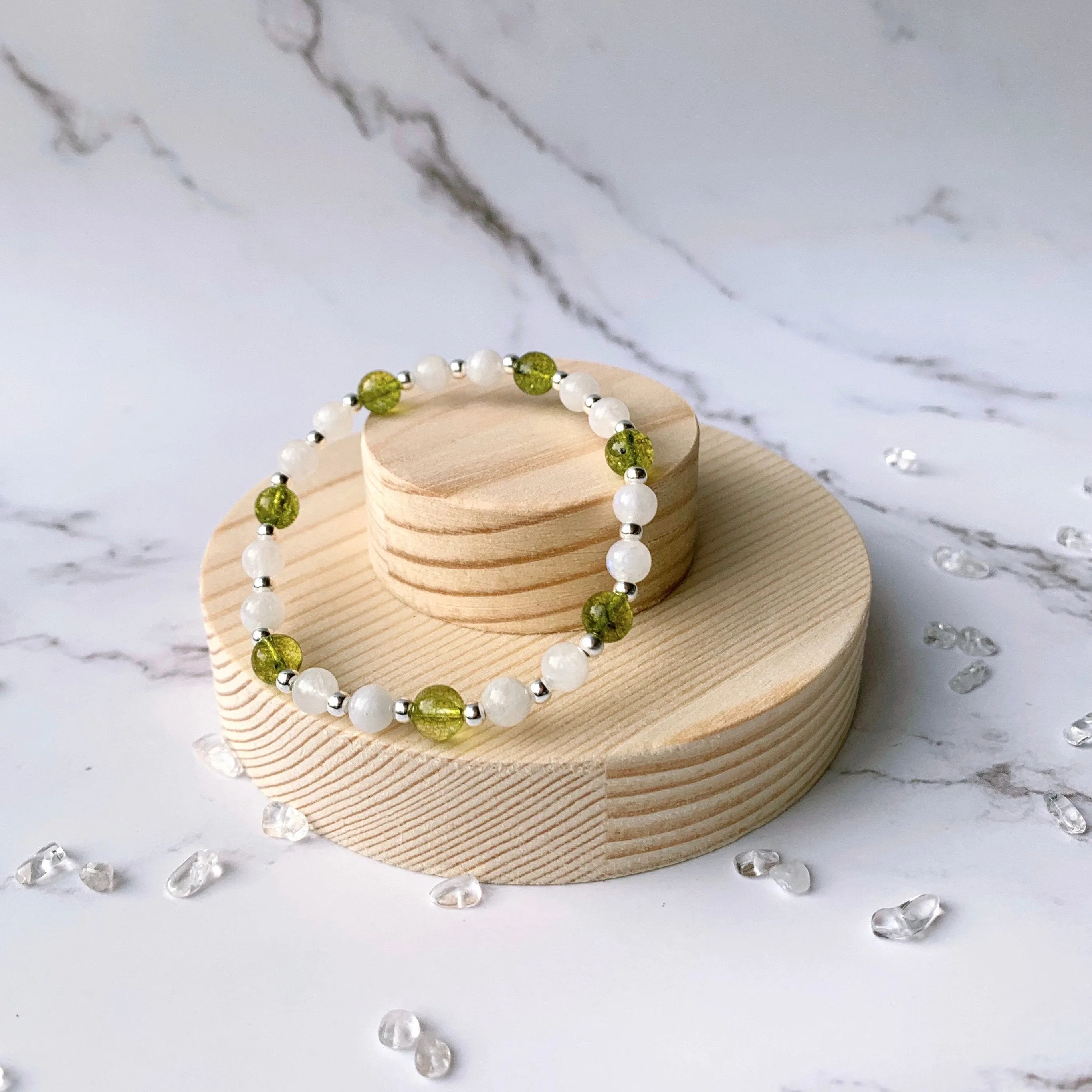 Moonstone Healing Gemstone Bracelet (Amethyst / Peridot)