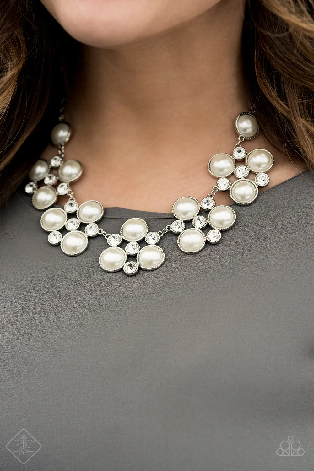 Paparazzi Accessories - Fiercely 5th Avenue #FFA-0420 -  Fashion Fix White Necklace April 2020