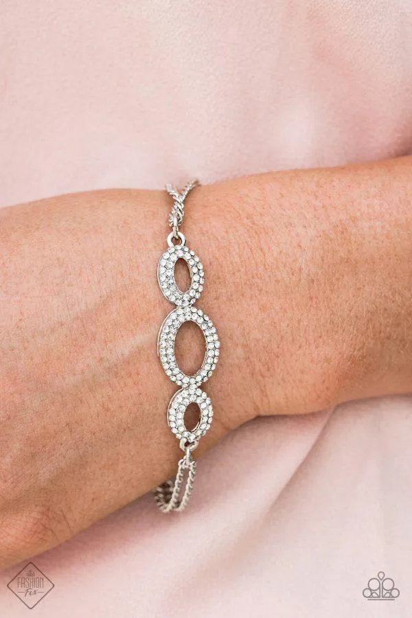 Paparazzi Accessories  - The Fiercely 5th Avenue Collection #FFA-0819 - Fashion Fix White August 2019