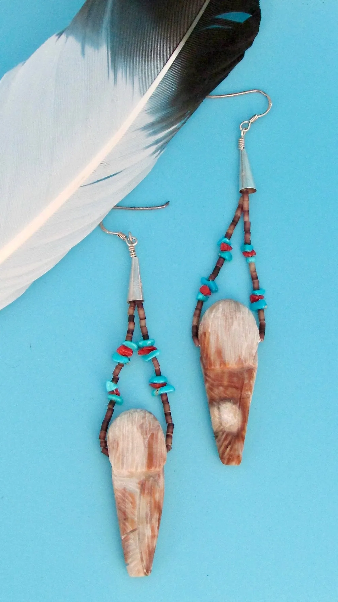 PAPOOSE Vintage Carved Jasper Beaded Dangly Earrings