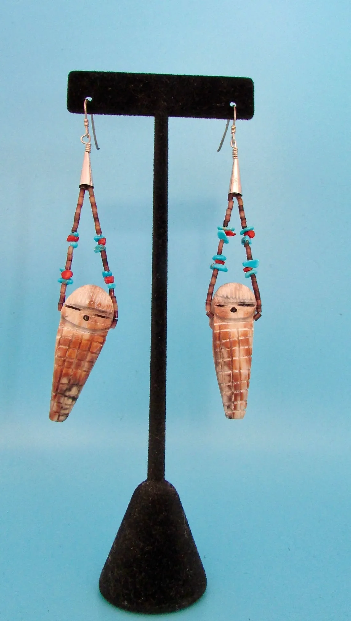 PAPOOSE Vintage Carved Jasper Beaded Dangly Earrings