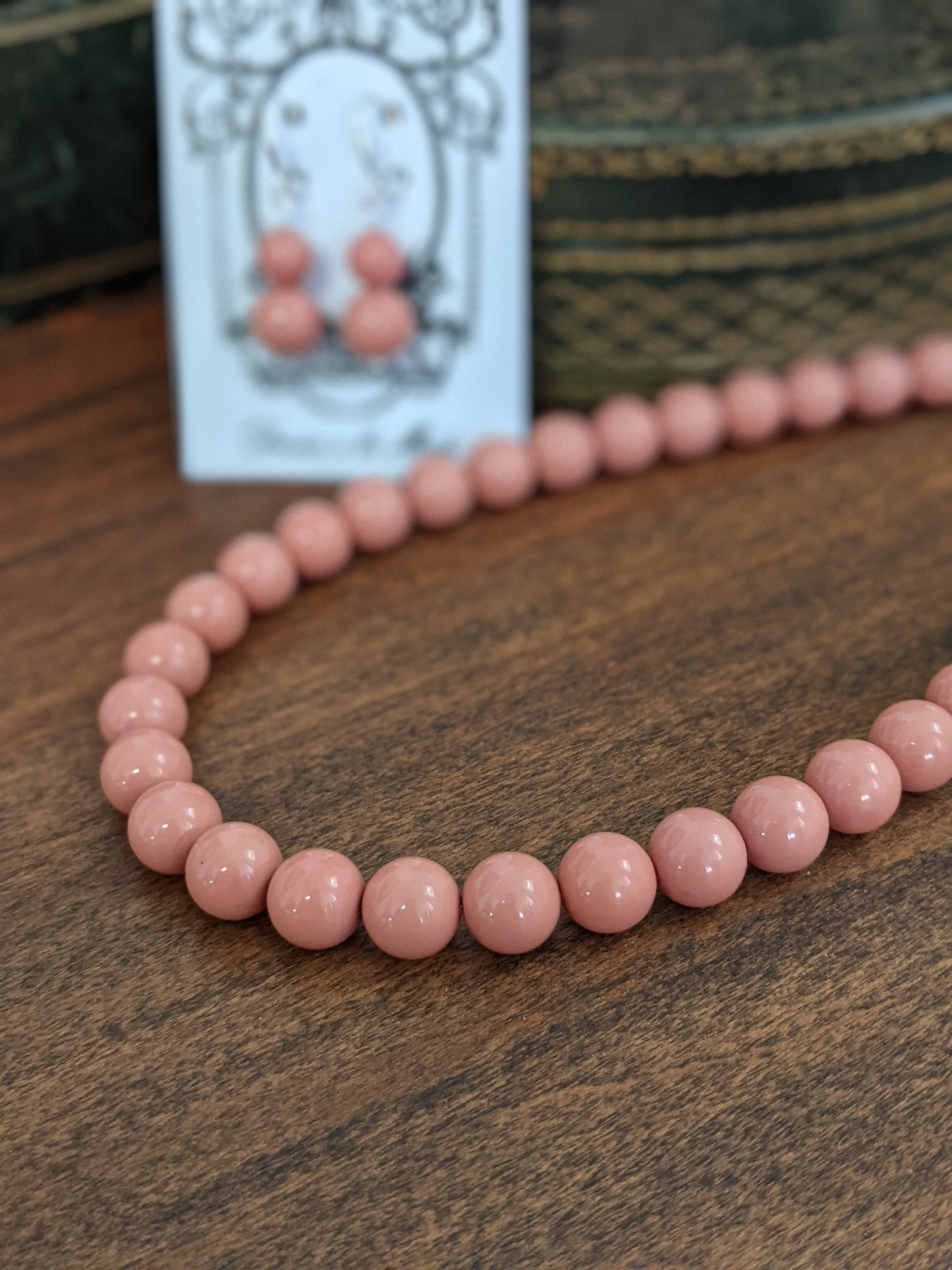 Pink Coral Pearl Beaded Necklace - Medium