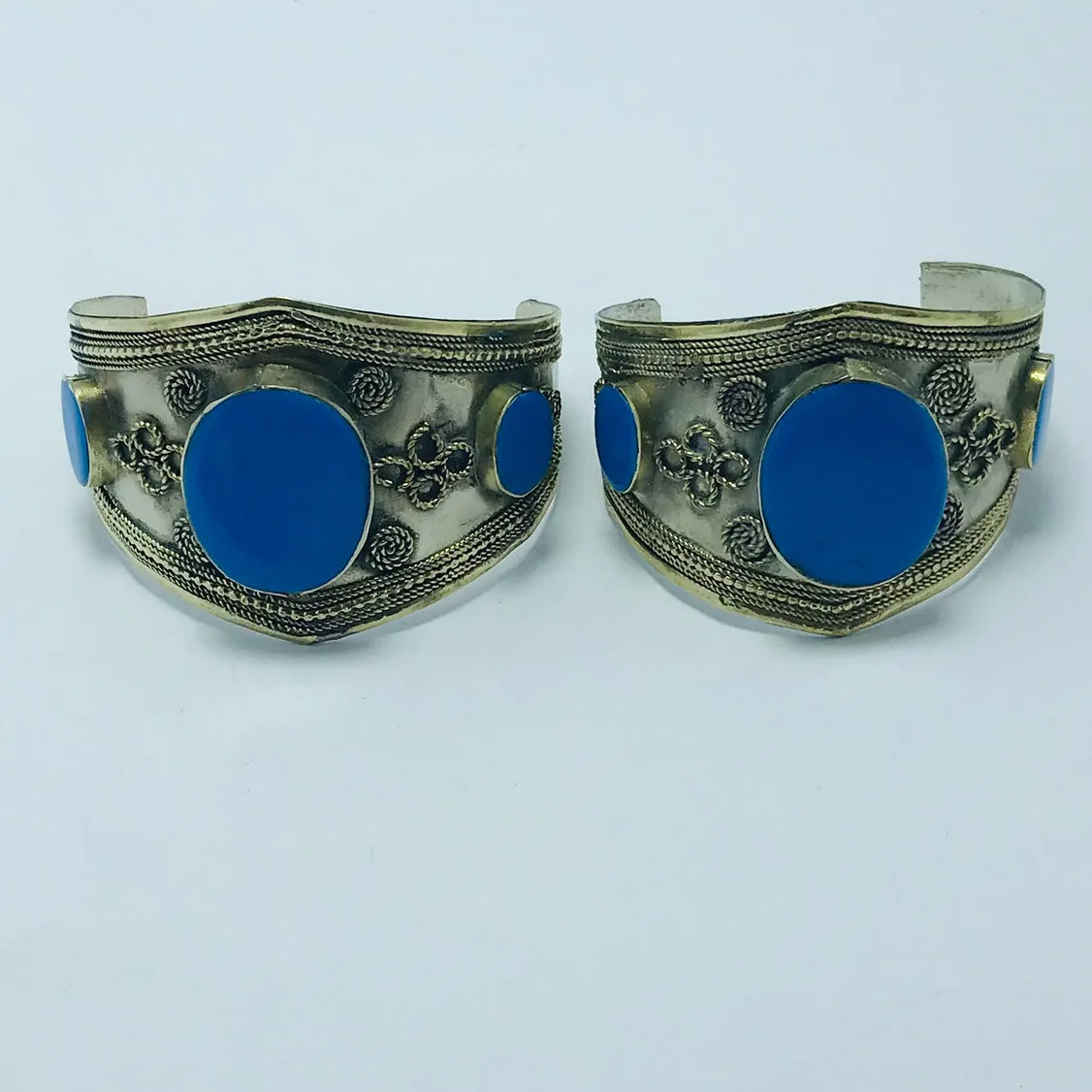 Rustic Charm Vintage Silver Cuff Bracelet