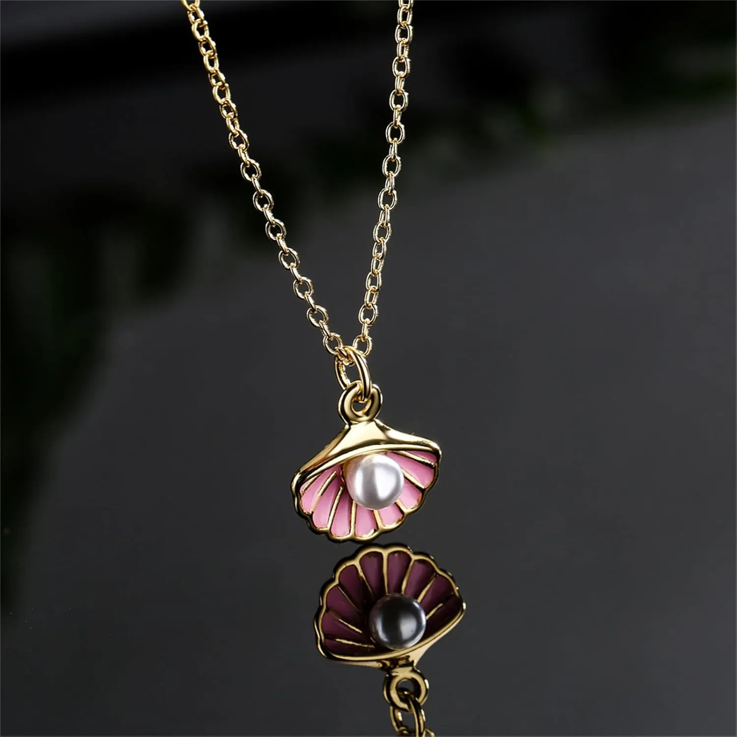 Seashell Pearl Pendant Necklace Gold Plated Boho Enamel Pink Blue Scallop Sea Shell Starfish Ocean Animal Chain Necklace for Women Hawaiian Summer Beach Holiday Fashion Jewelry Gifts