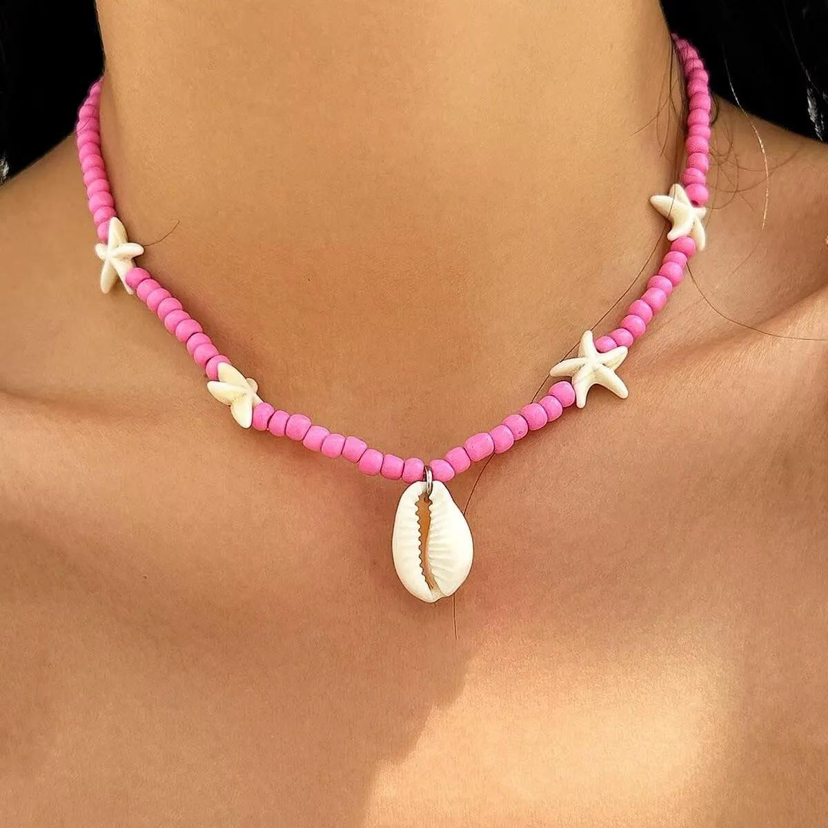Shell Necklace for Women Layered Seashell Necklace Starfish Gold Necklace Stack Summer Surfer Necklace Beach Essentials Summer Outfits Accessories for Women