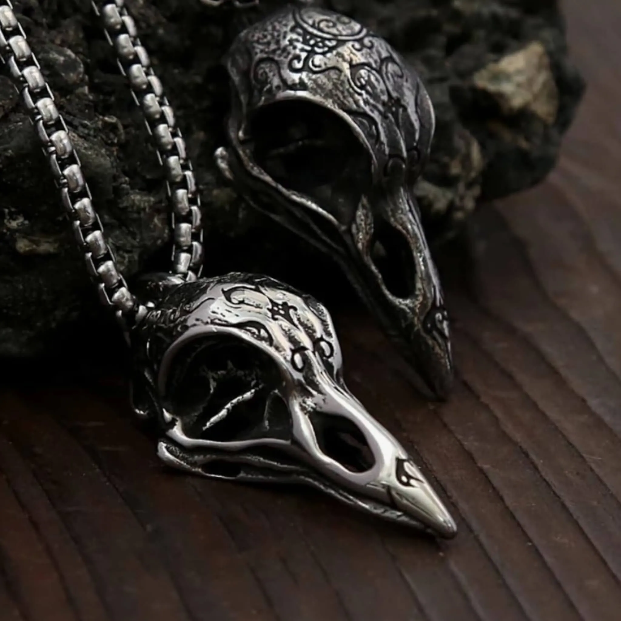 Silver Antique Raven Skull Necklace