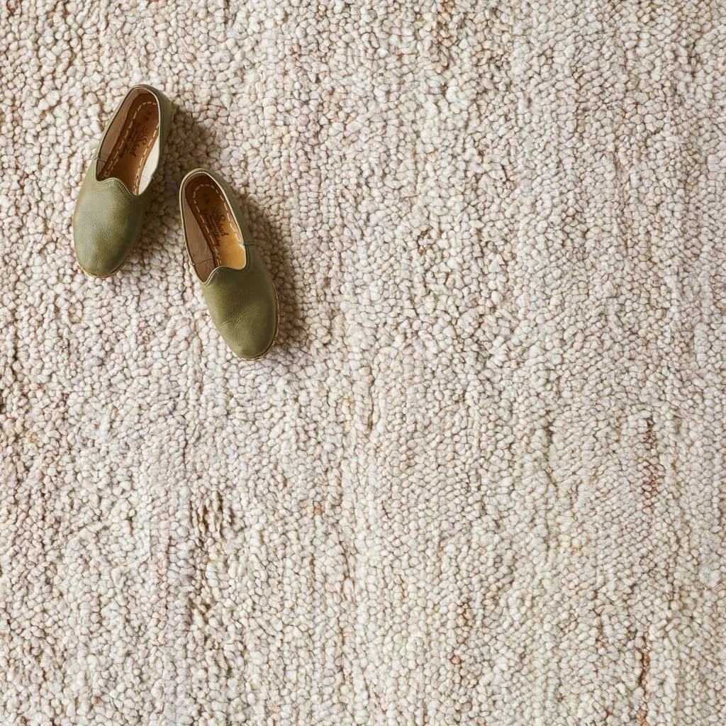 Suhana Hand-Knotted Area Rug
