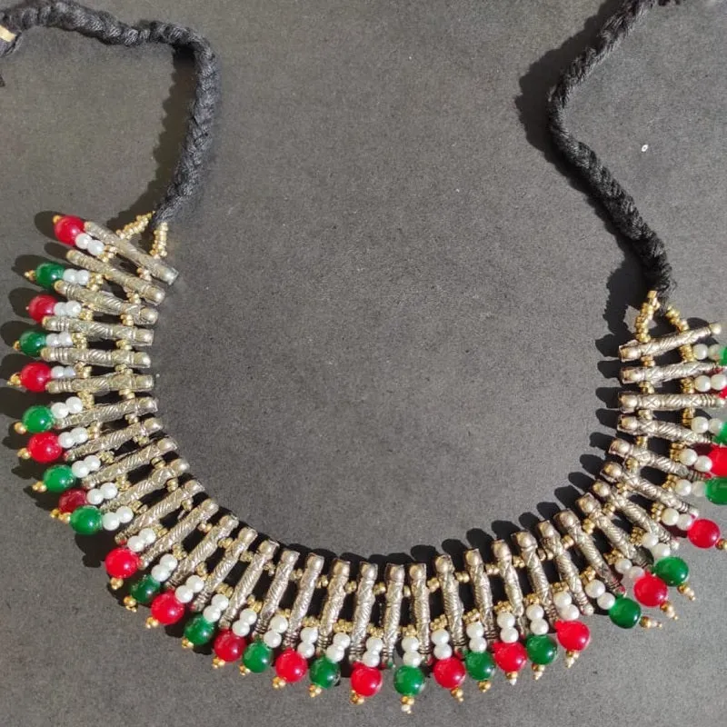 Vintage Metal Spikes Choker Necklace With Beads