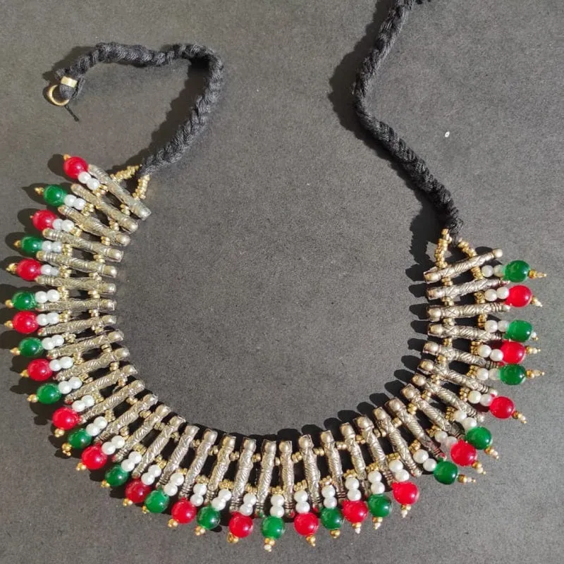 Vintage Metal Spikes Choker Necklace With Beads