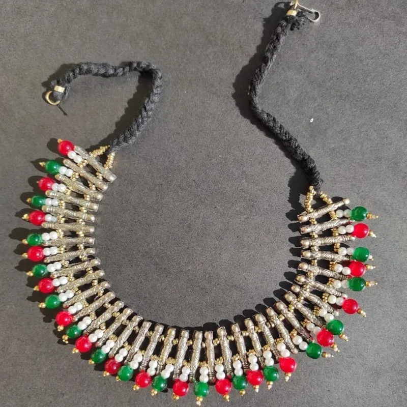 Vintage Metal Spikes Choker Necklace With Beads