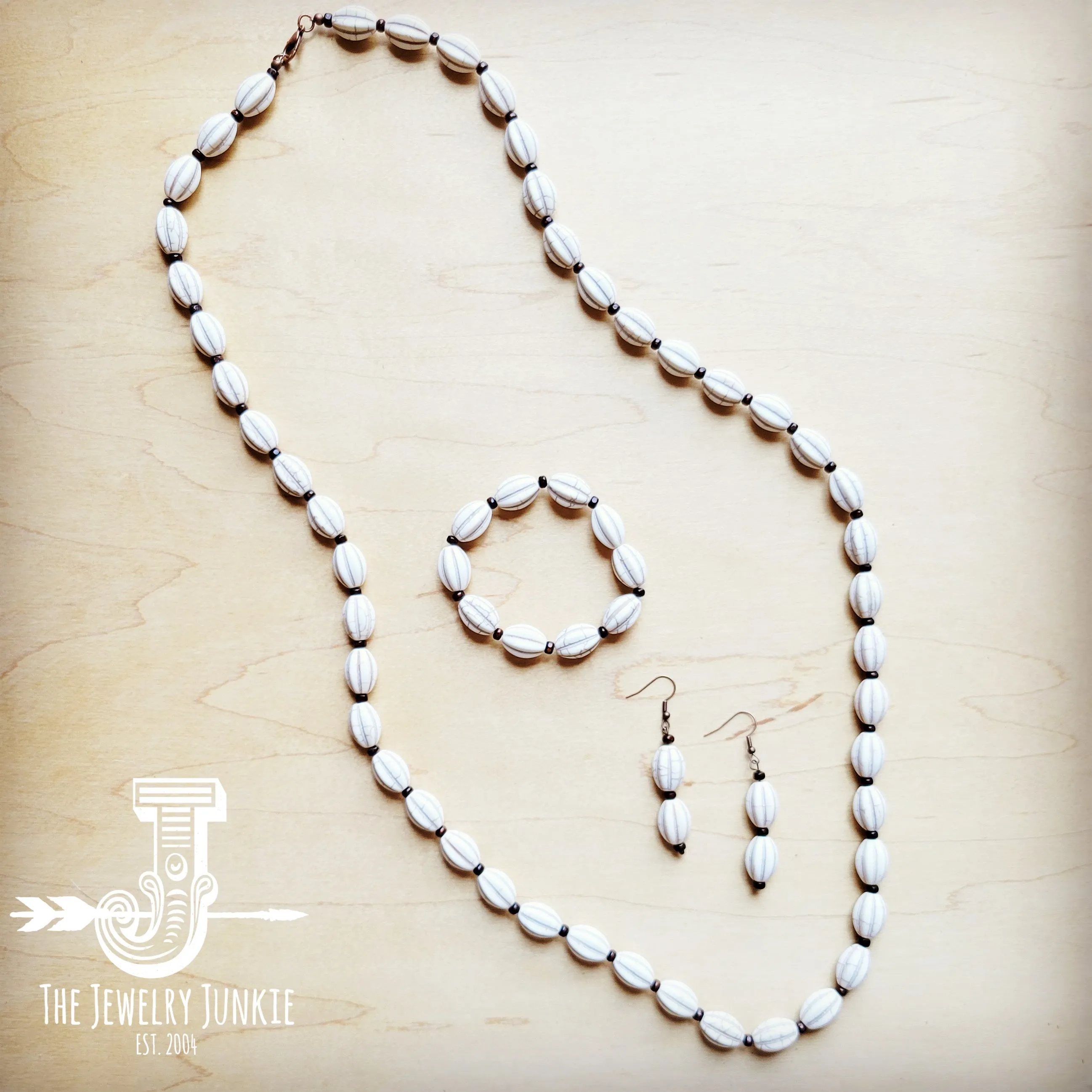 White Turquoise Melon Beaded Stretch Bracelet 809h